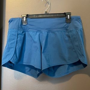 Lululemon Run Times Short - 4 way Stretch